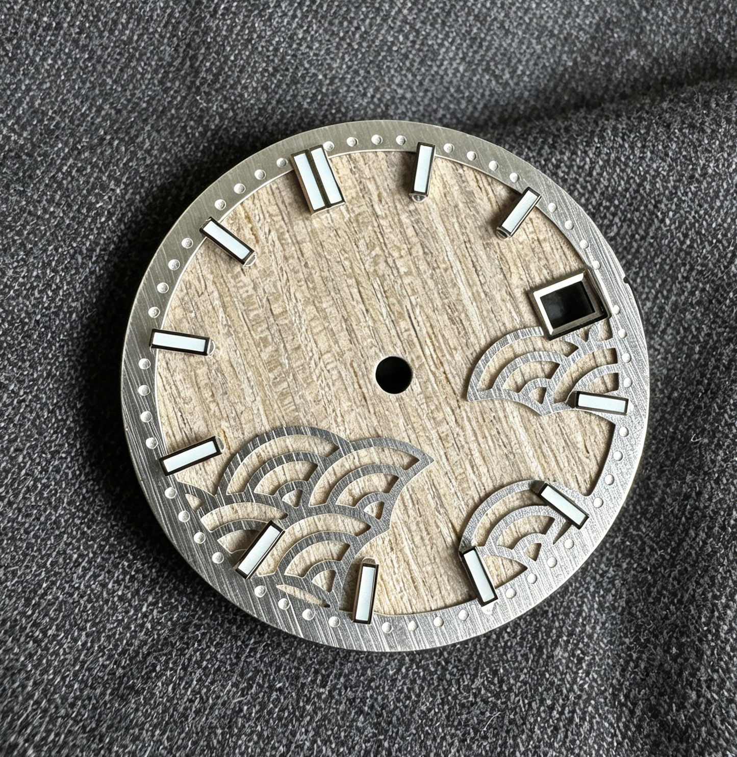 Dial Maker - Natural Wooden / Seigaiha Wave Dial for NH35 Movement Custom Mod