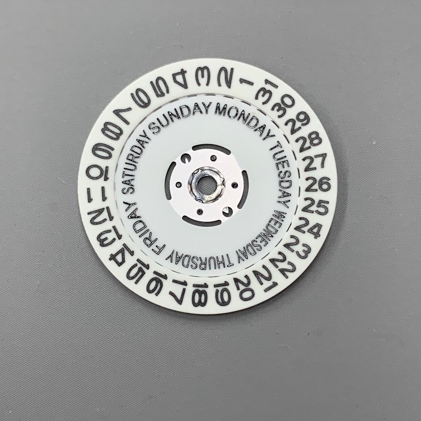 Dial maker - Blue sunburst dial With Full lume day /date wheel for NH36