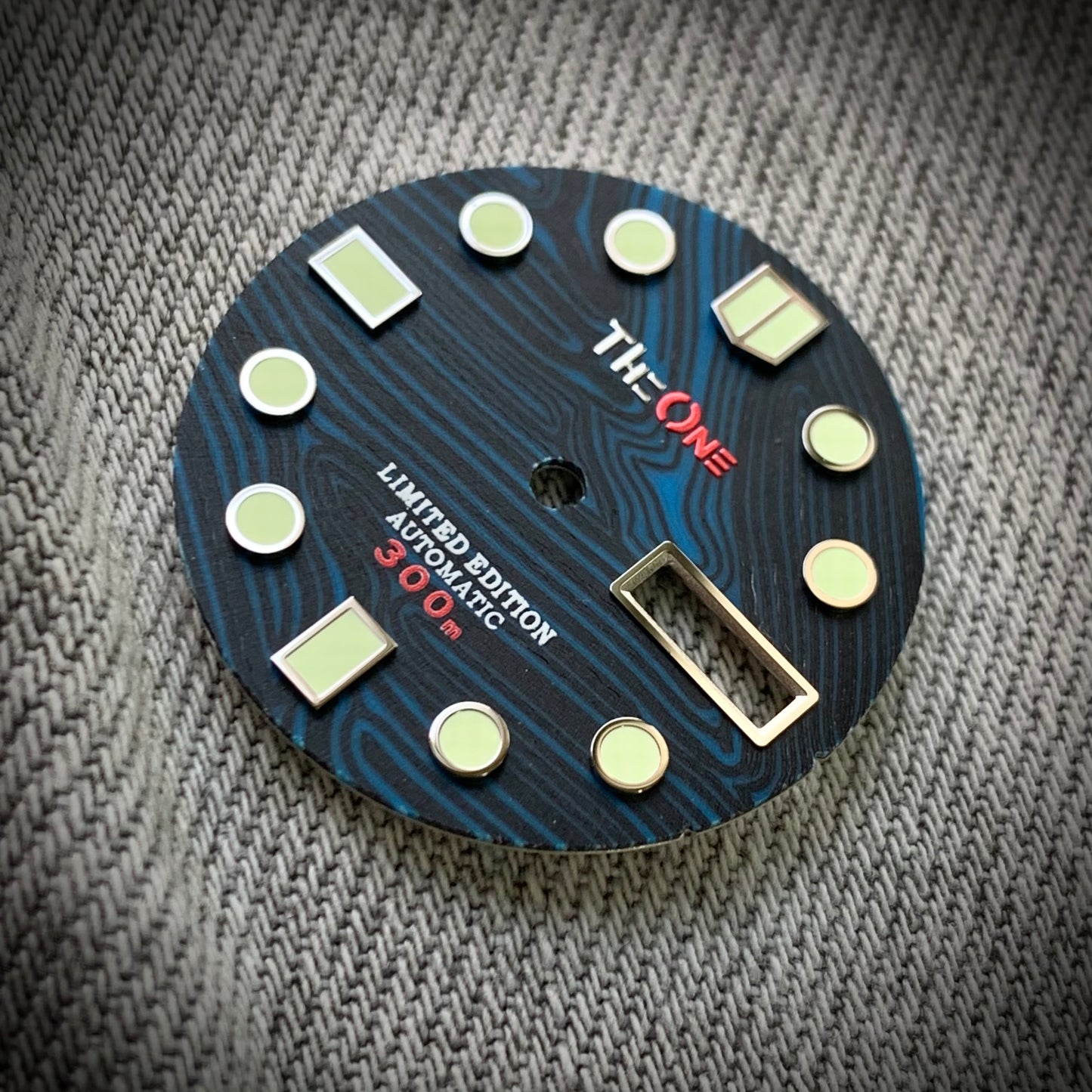 Dial maker - Black / Blue Forged Carbon Fiber Dial