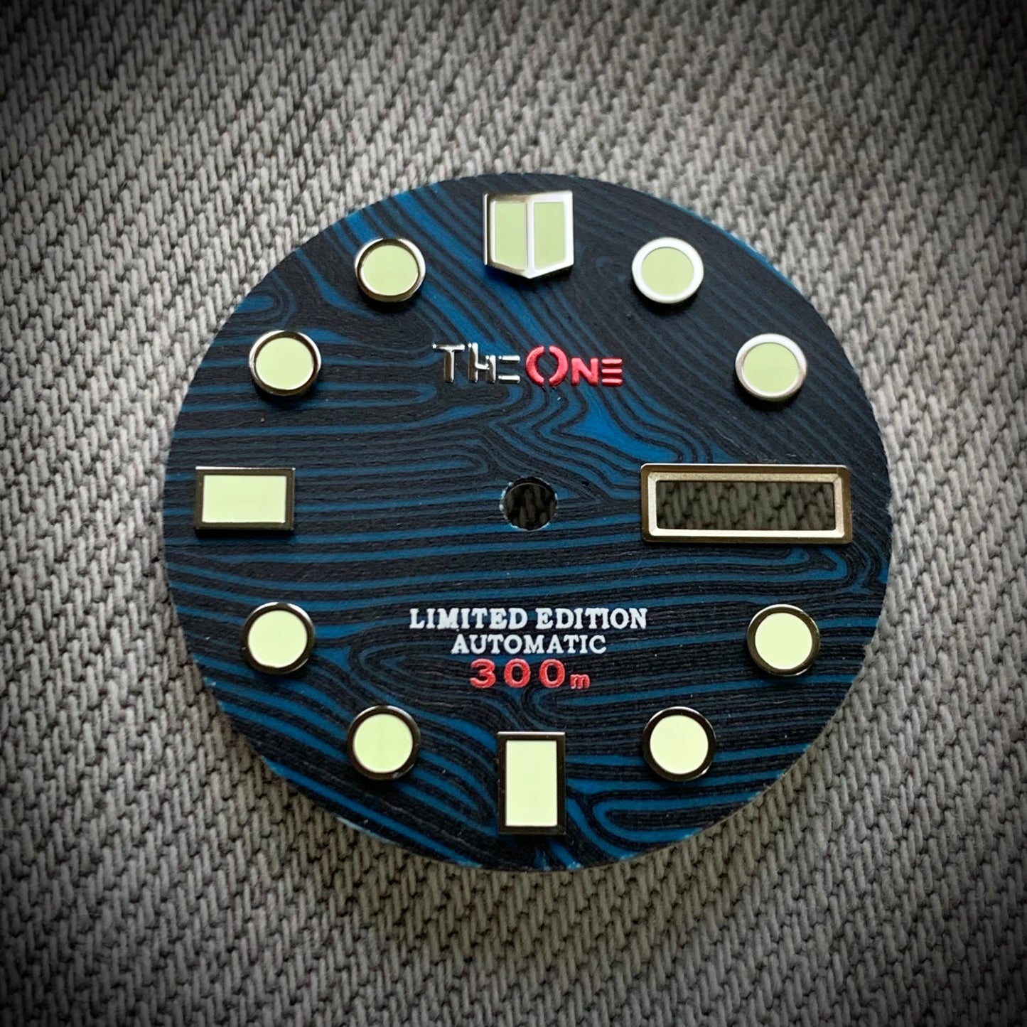 Dial maker - Black / Blue Forged Carbon Fiber Dial