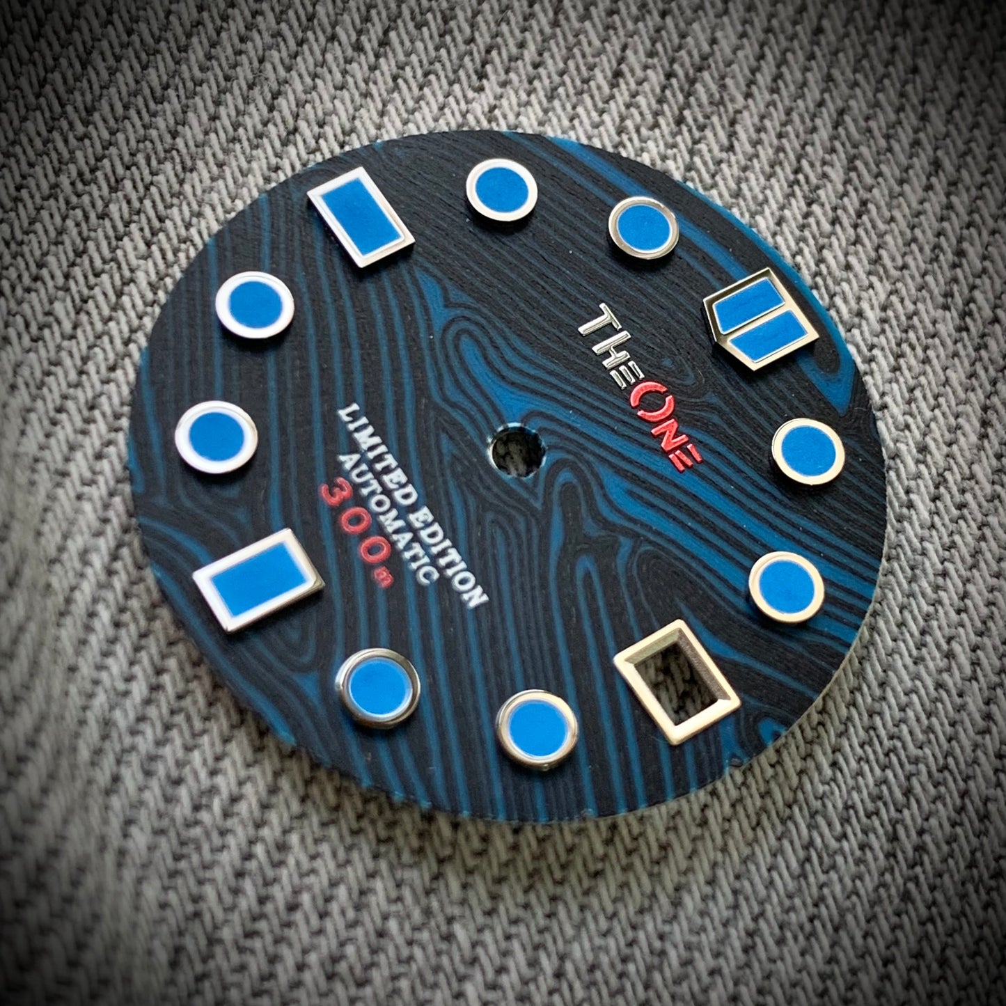 Dial maker - Black / Blue Forged Carbon Fiber Dial
