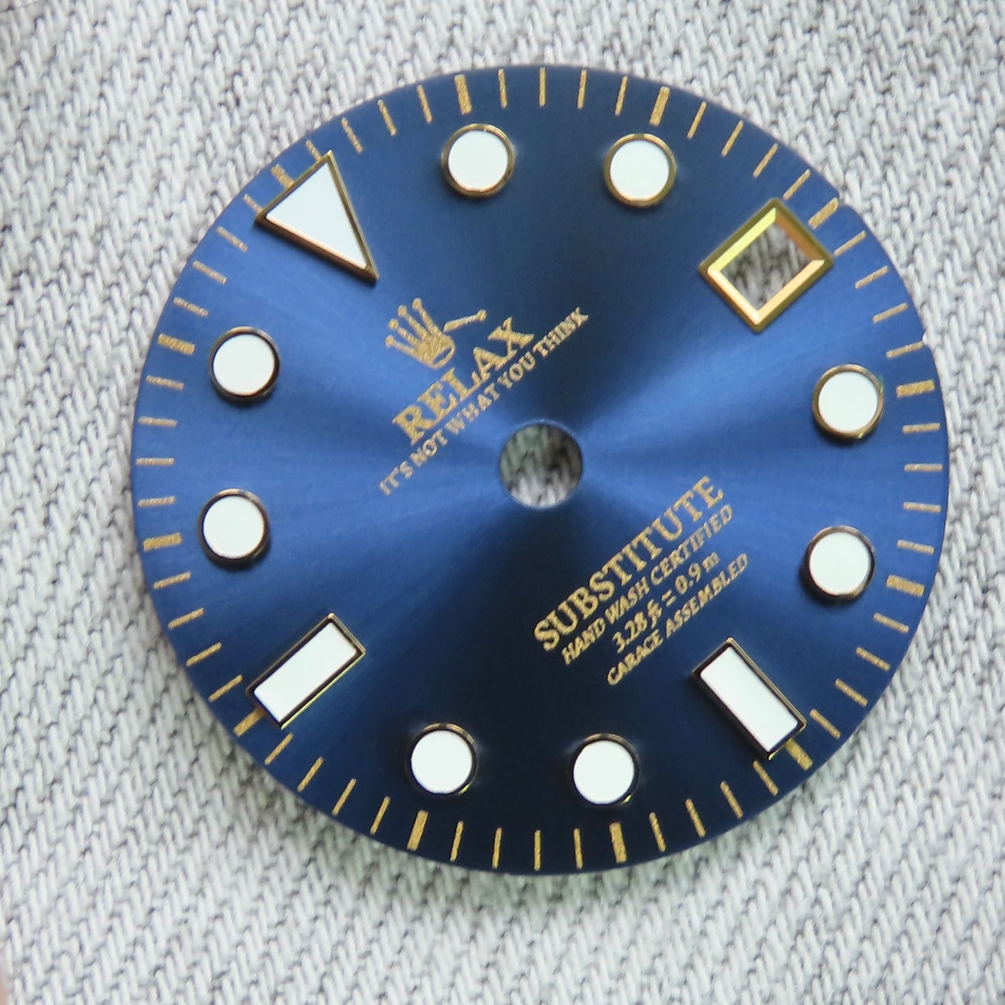 Dial Maker - NH34 GMT Sunburst Blue with Yellow Gold Relax Dial