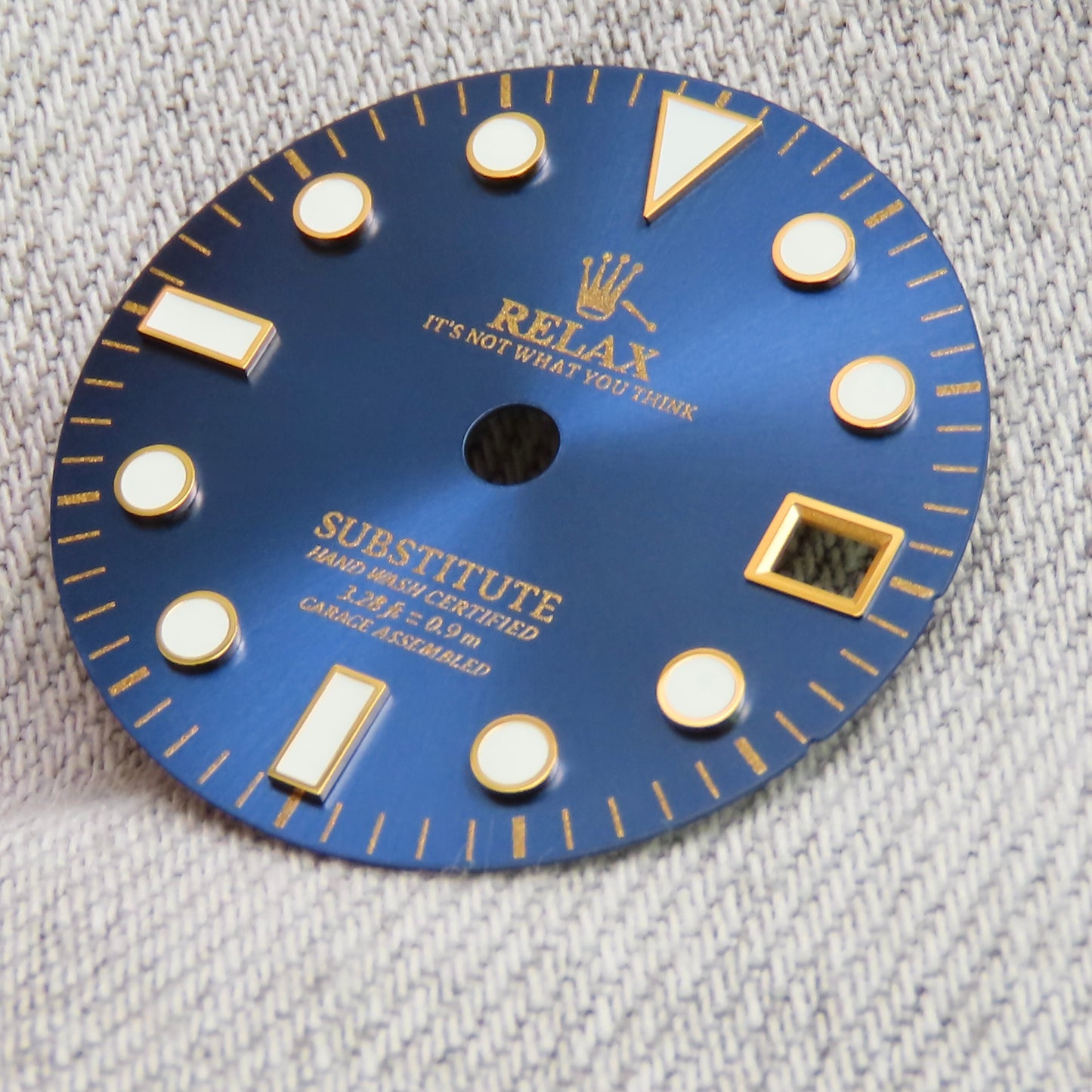 Dial Maker - NH34 GMT Sunburst Blue with Yellow Gold Relax Dial