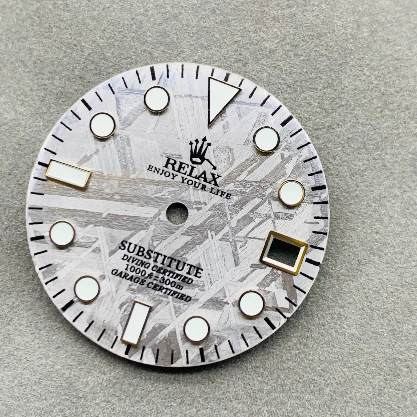 Dial maker - Natural Meteorite Dial for Seiko Movement