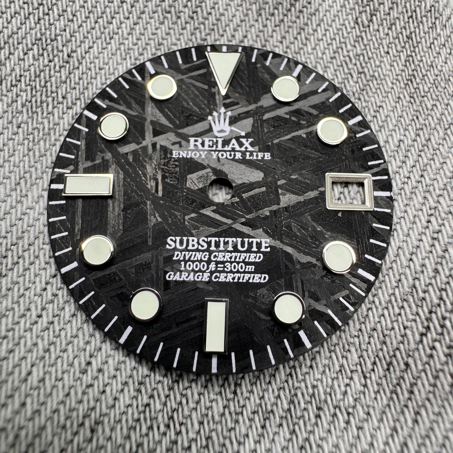 Dial maker - Black Meteorite Dial for Seiko Movement