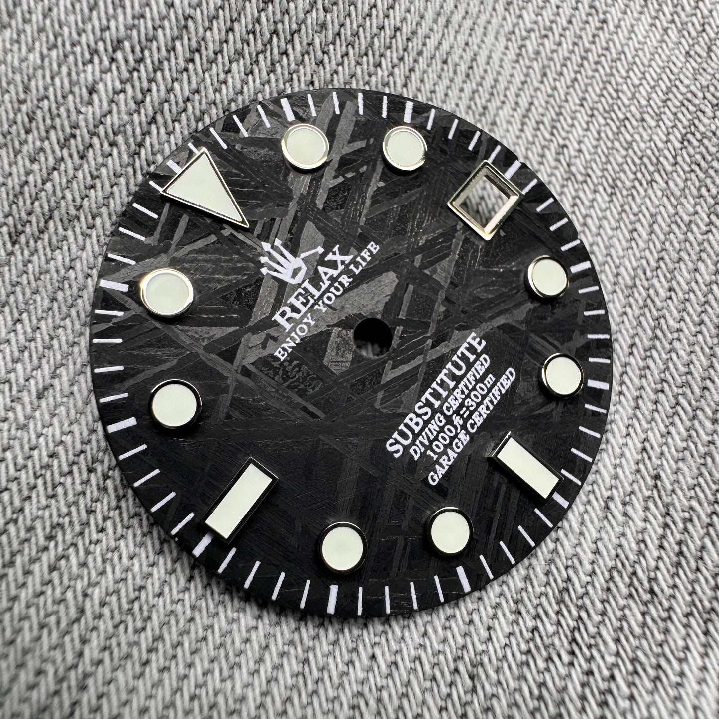 Dial maker - Black Meteorite Dial for Seiko Movement