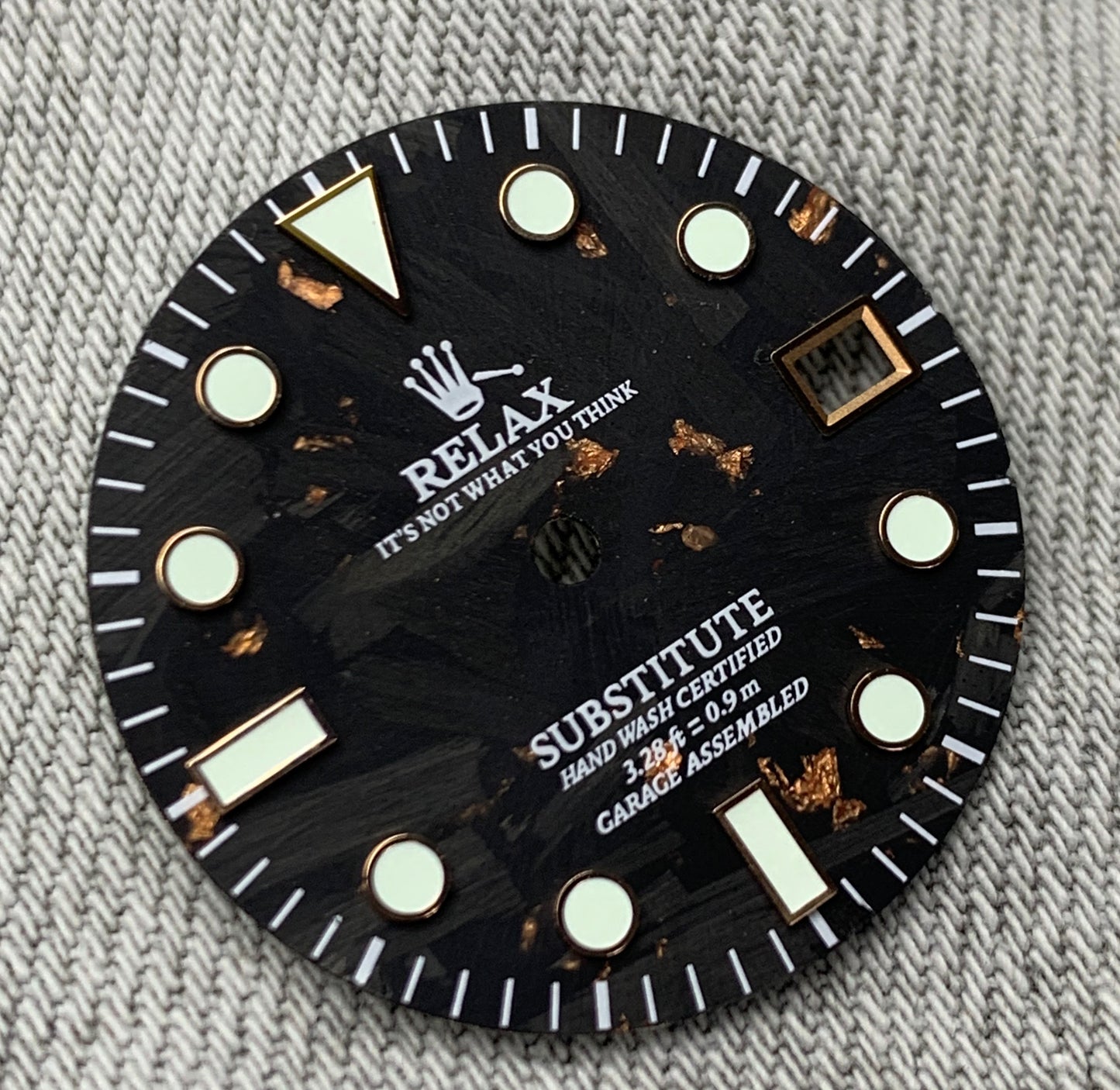 Dial Maker - Black Forged Carbon With Rose Gold leaf Dial For Seiko mod , Relax Dial