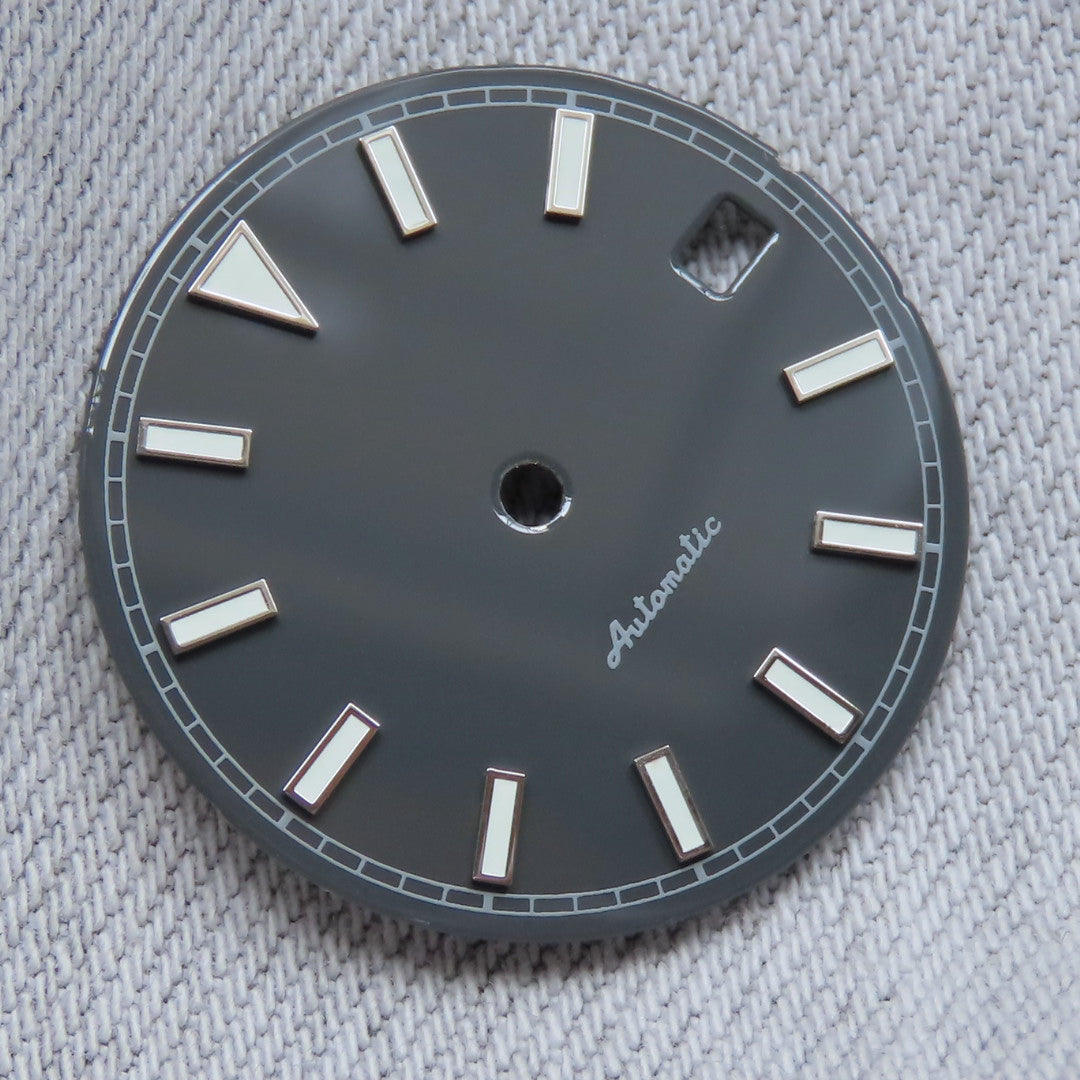 Dial maker - Dark Grey Enamel Dial for Seiko mod BGW9 Lume