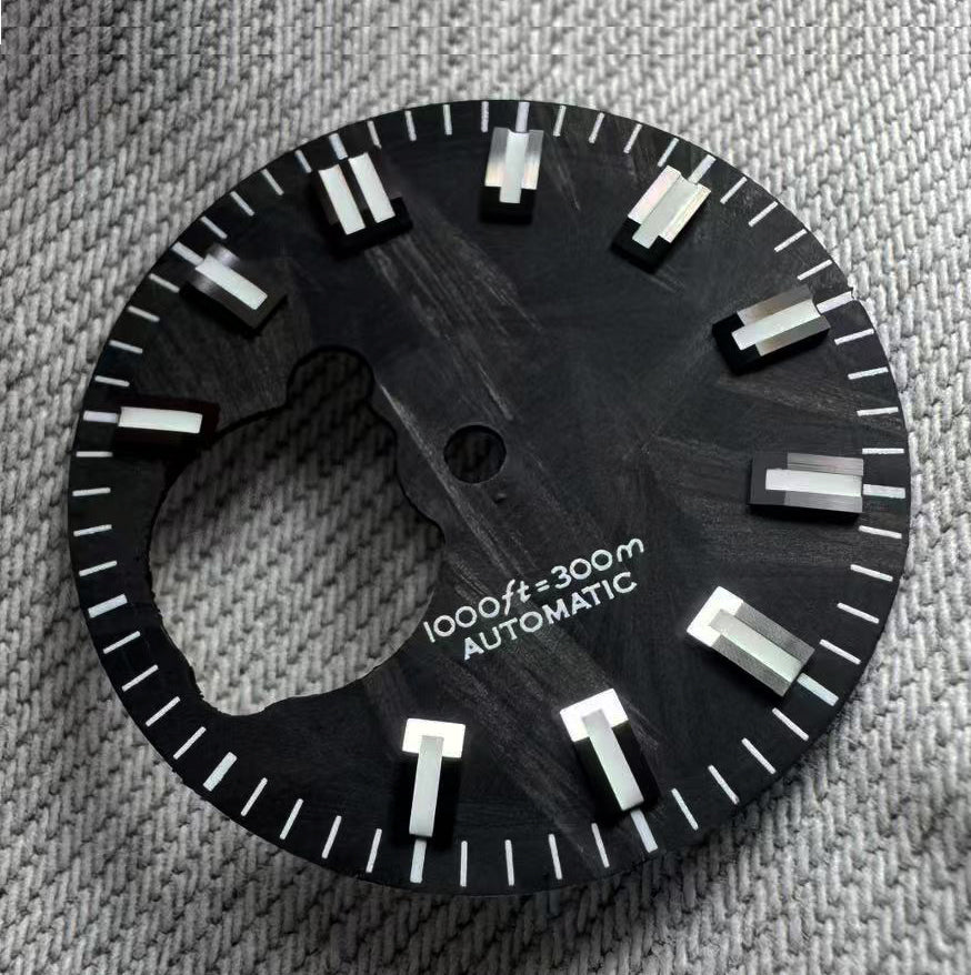 Dial maker - Forged Carbon Fibre Dial for Seiko mod NH38 Movement