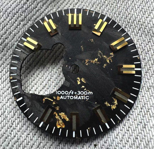 Dial maker - Forged Carbon Fibre Dial with Gold Leaf for Seiko mod NH38 Movement