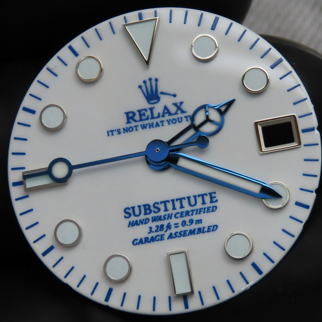 Dial Maker - White Enamel Relax Dial For Seiko MOD