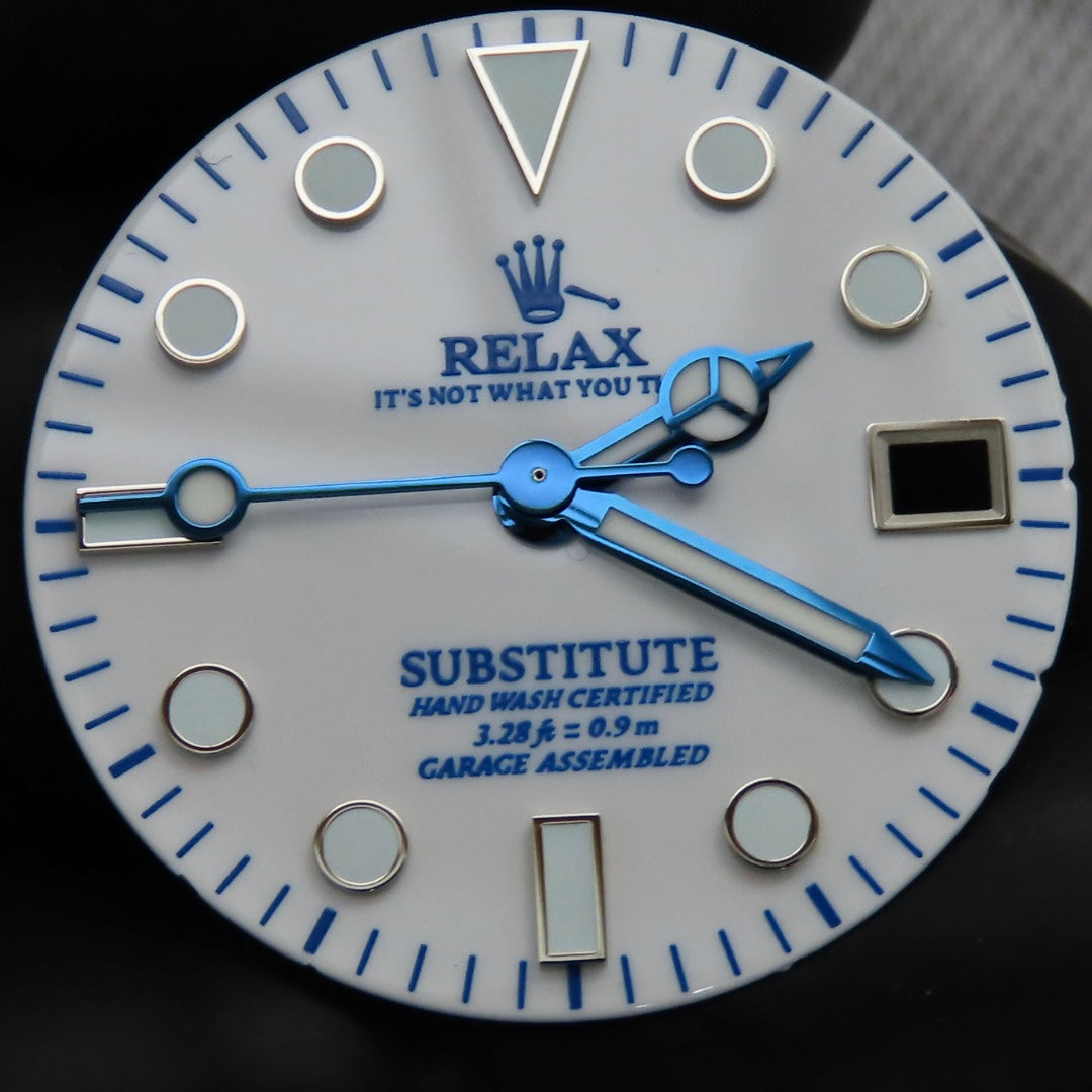 Dial Maker - White Enamel Relax Dial For Seiko MOD