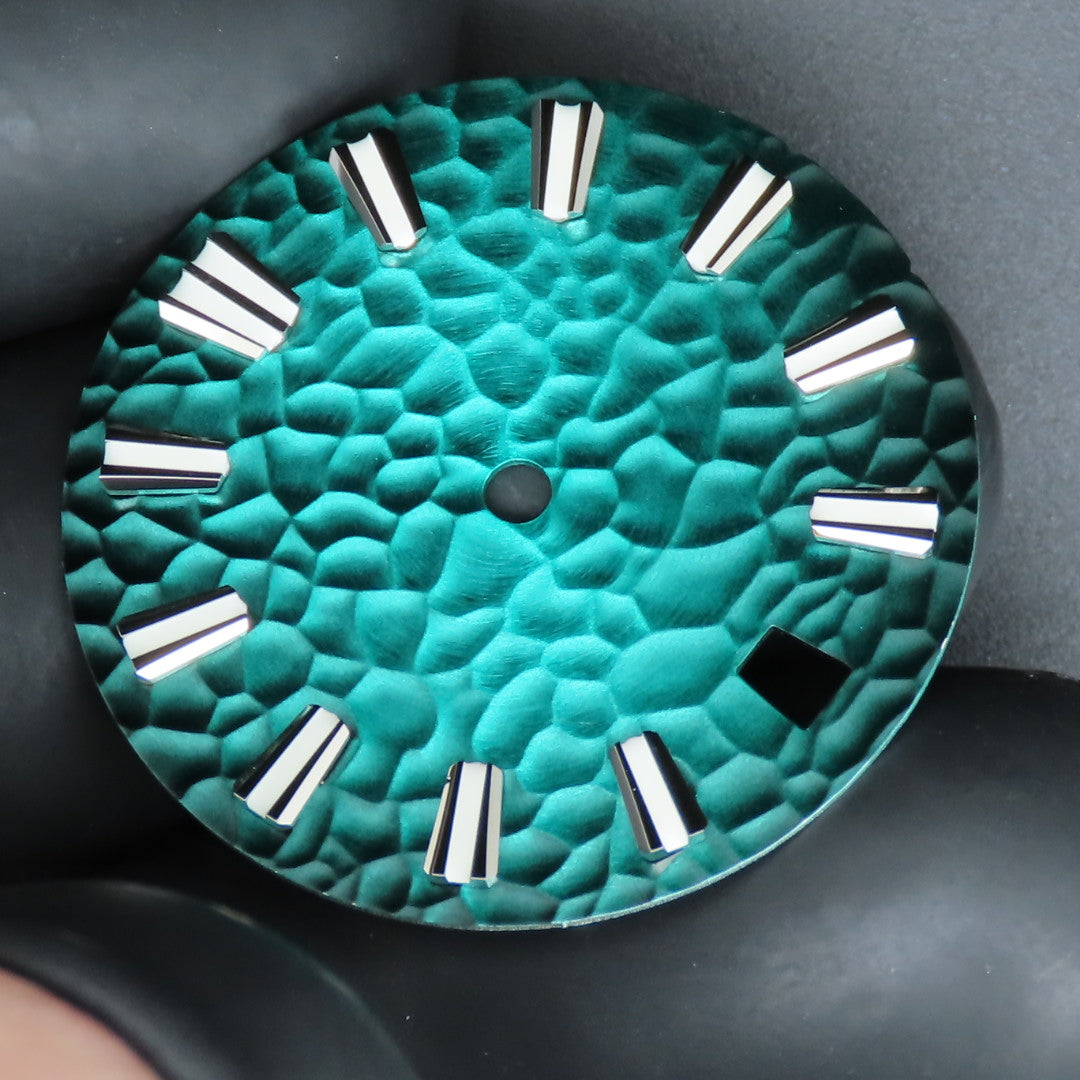 Dial Maker -Hammered Pattern Gradient Green Dial For Seiko Mod