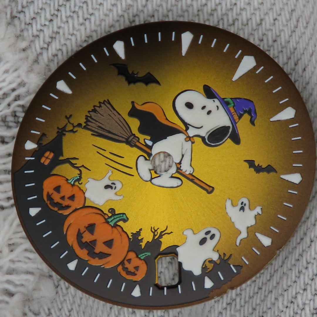 Dial maker - Yellow Halloween & Snoopy Dial BGW9 lume