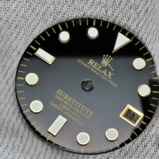 Dial Maker -Black Enamel Sunburst with Yellow Gold Relax Dial