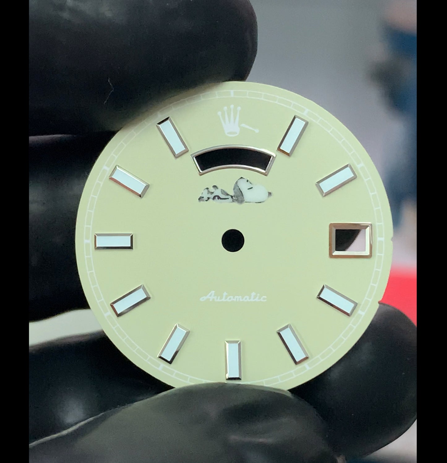 Dial maker - SP-03 snoopy Dial With Full lume day /date wheel for NH36