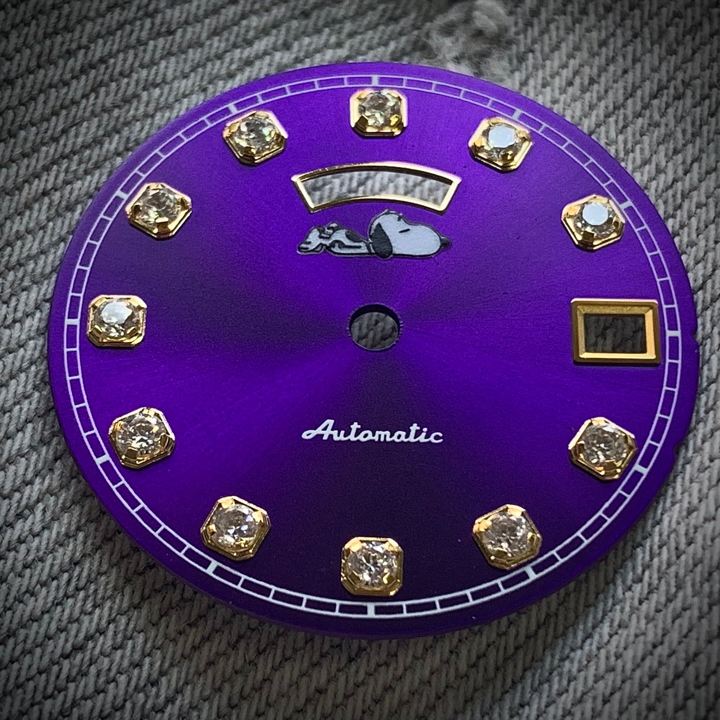 Dial maker - Purple sunburst dial with white Gemstone / Full BGW9 lume day / date wheel For Seiko NH36 Movement
