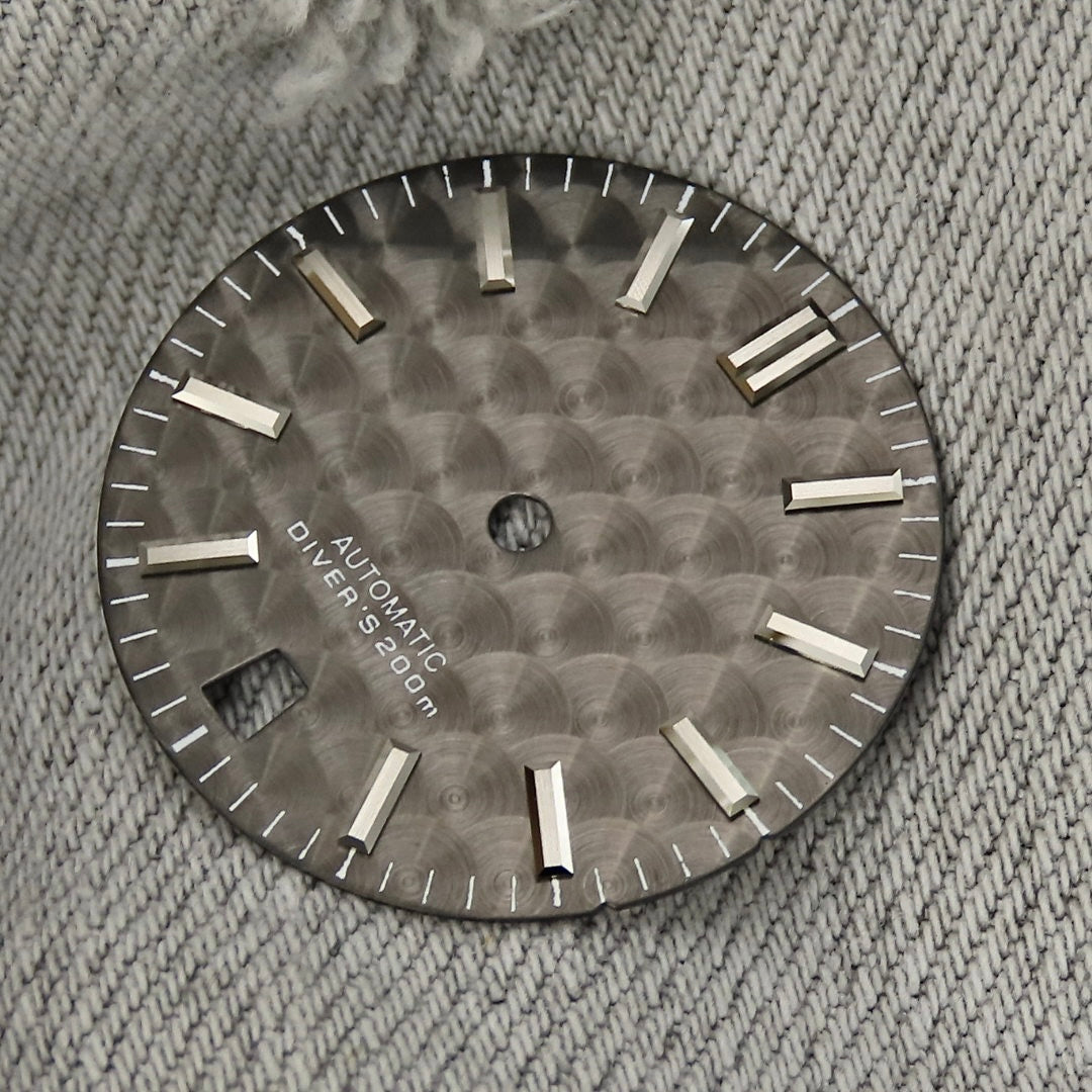 Dial Maker - Perlage dial #2 with date wheel