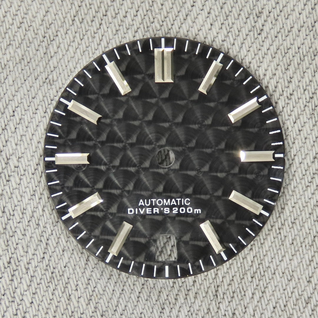 Dial Maker - Perlage dial #2 with date wheel