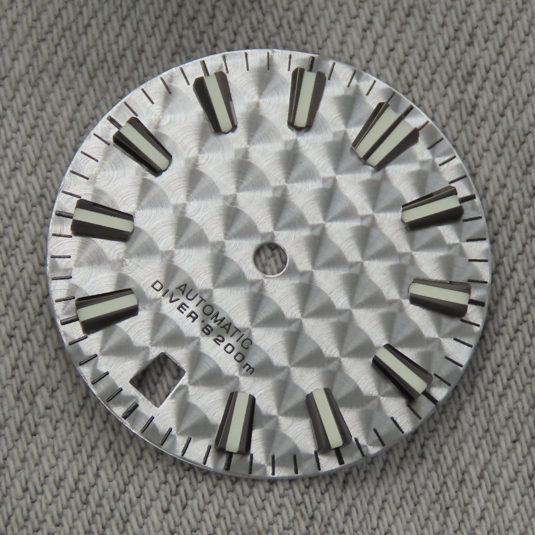Dial Maker - Perlage dial /BGW9 Lume # 1 with date wheel BGW9