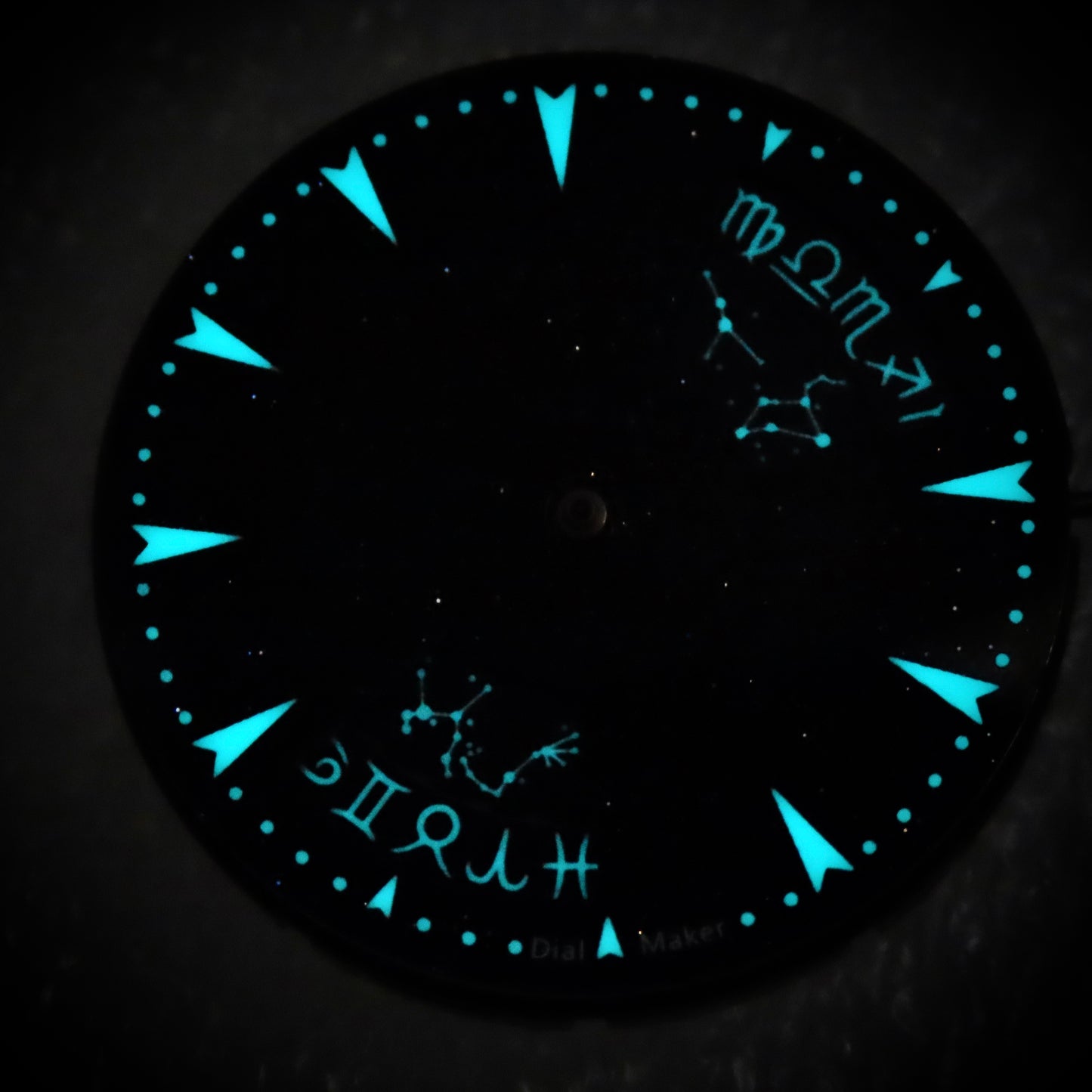 Dial maker - Blue gold Stone dial With day/ date wheel