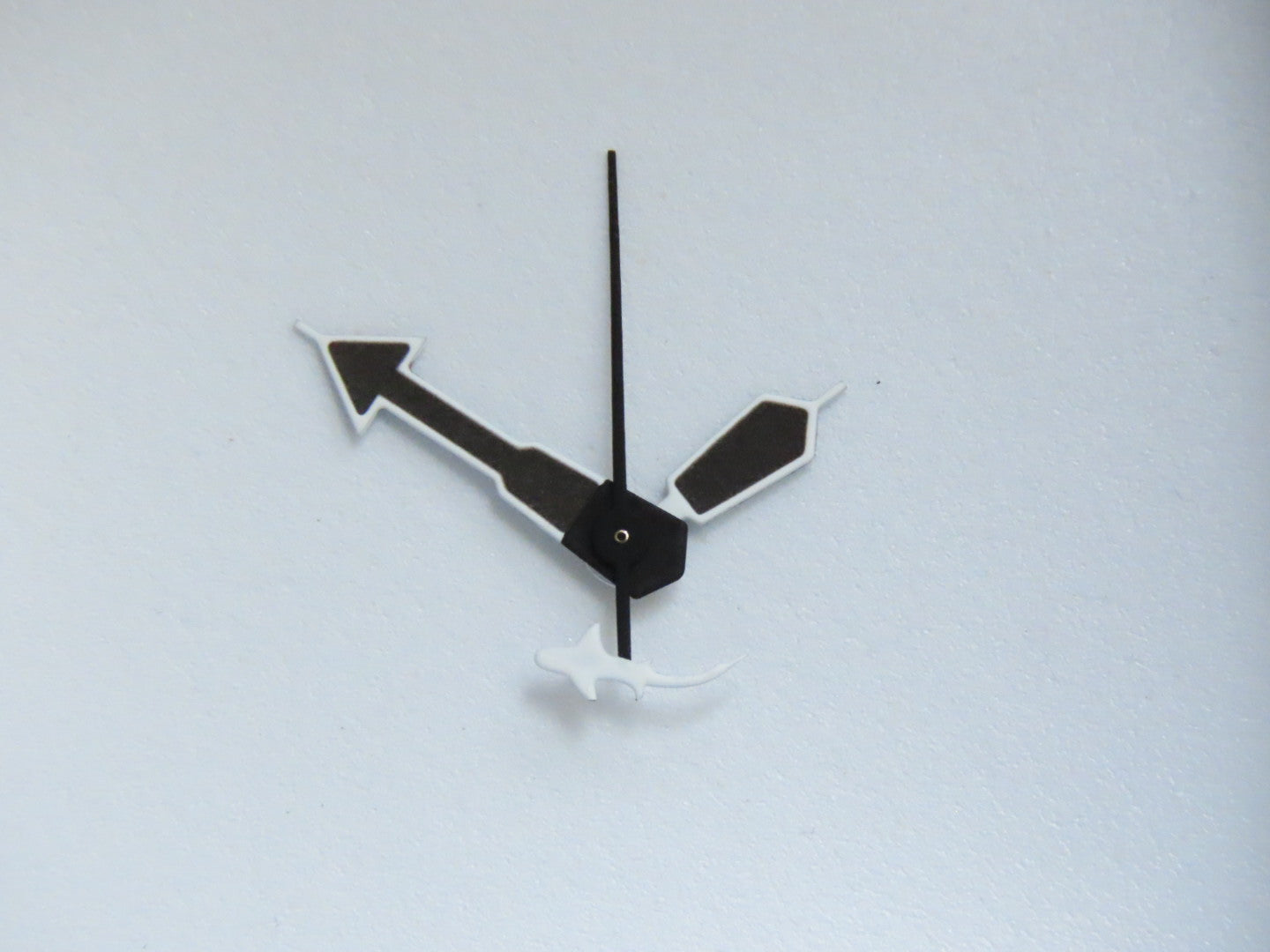 Dial Maker -Blackout SKX Shark Hands for Seiko Mods