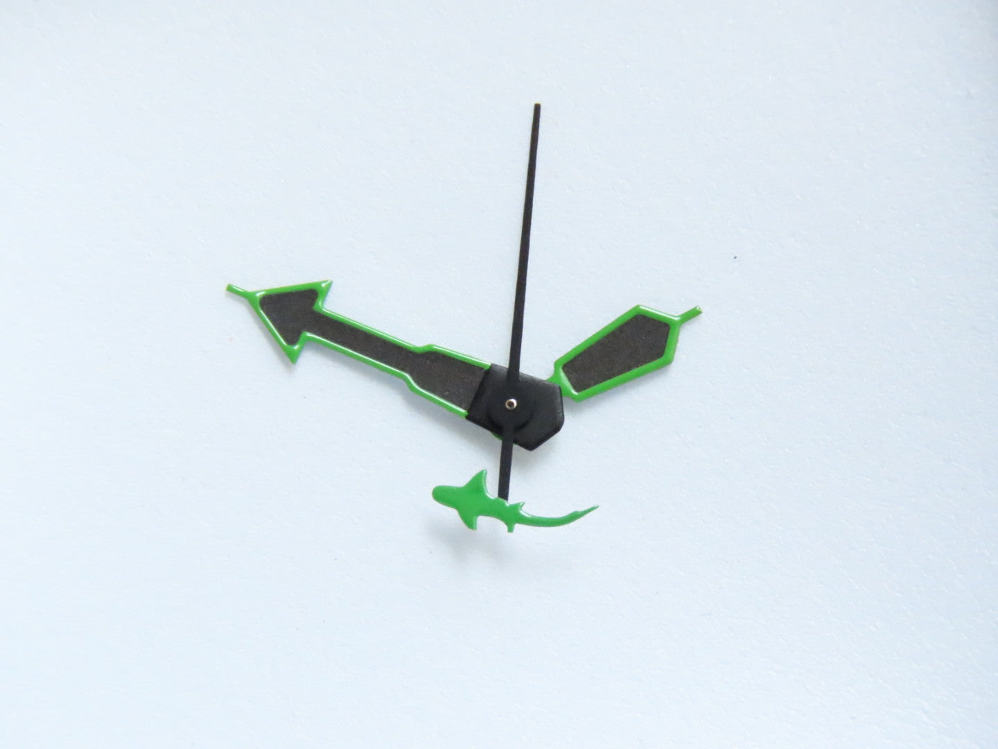 Dial Maker -Blackout SKX Shark Hands for Seiko Mods