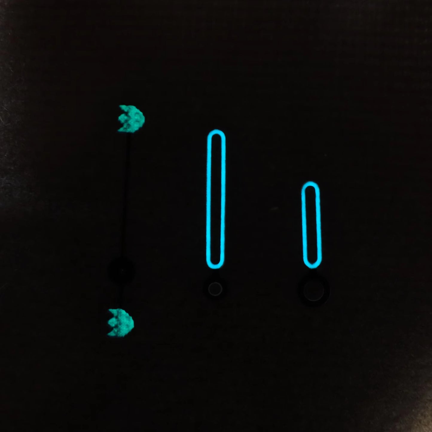 Dial Maker - Pac Man Homage Hands for Seiko Mods