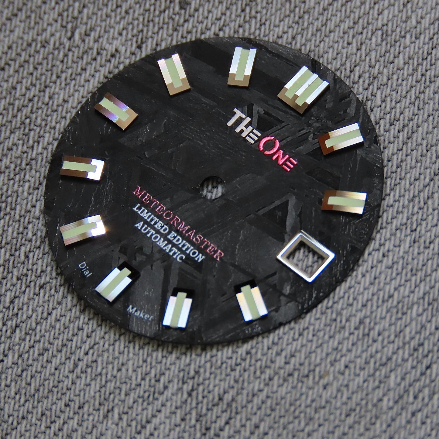 Dial maker - Black Meteorite Dial