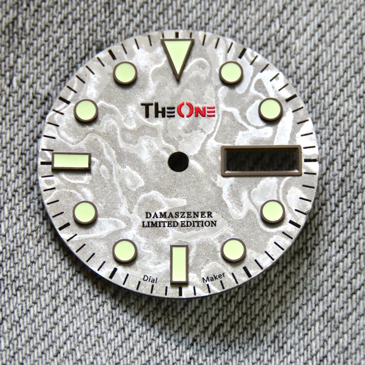 Dial Maker - Light Pattern Damascus Dial
