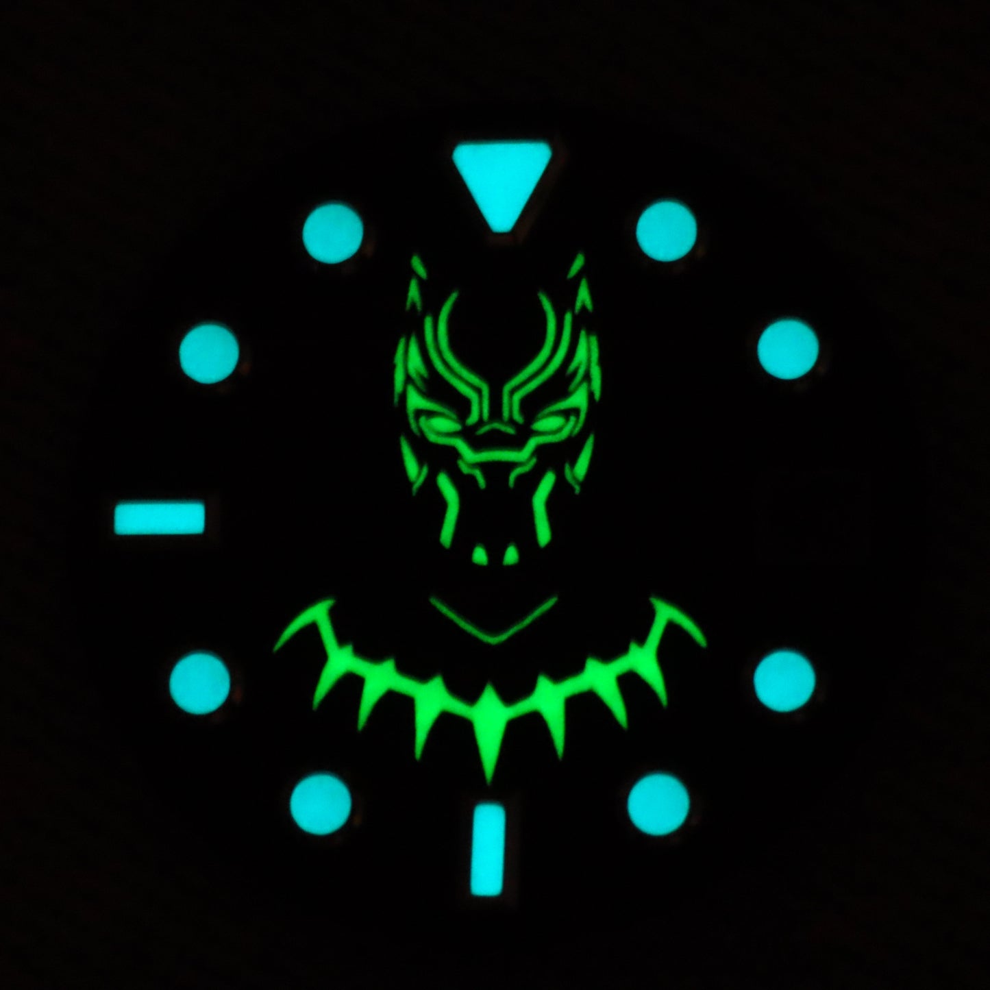 Dial maker - Matt black panther dial Green Lume