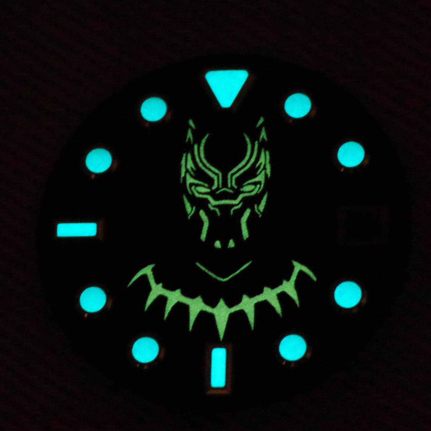 Dial maker - Matt black panther dial Blue Lume