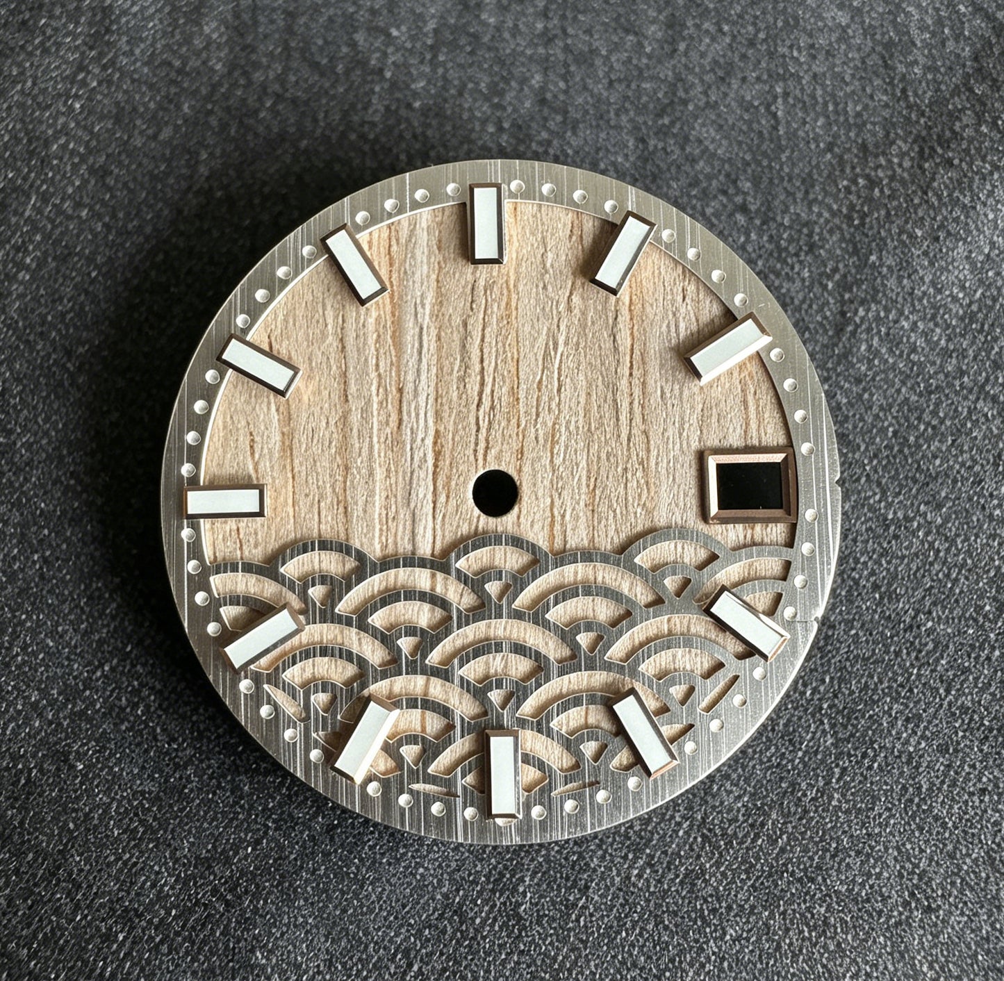 Dial Maker - Natural Wooden / Seigaiha Wave Dial  for NH35  Movement Custom Mod