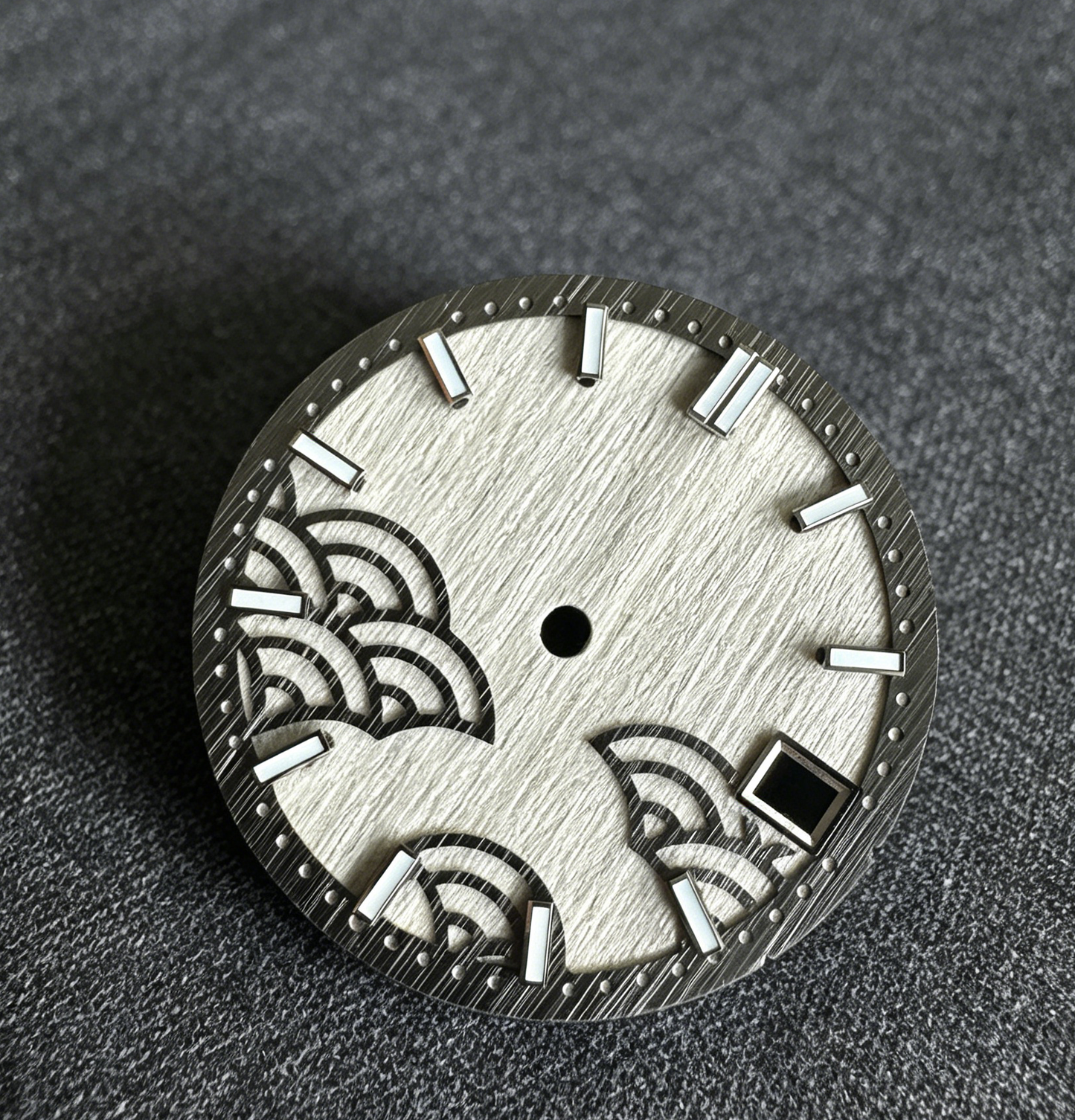 Dial Maker - Natural Wooden / Seigaiha Wave Dial  for NH35  Movement Custom Mod