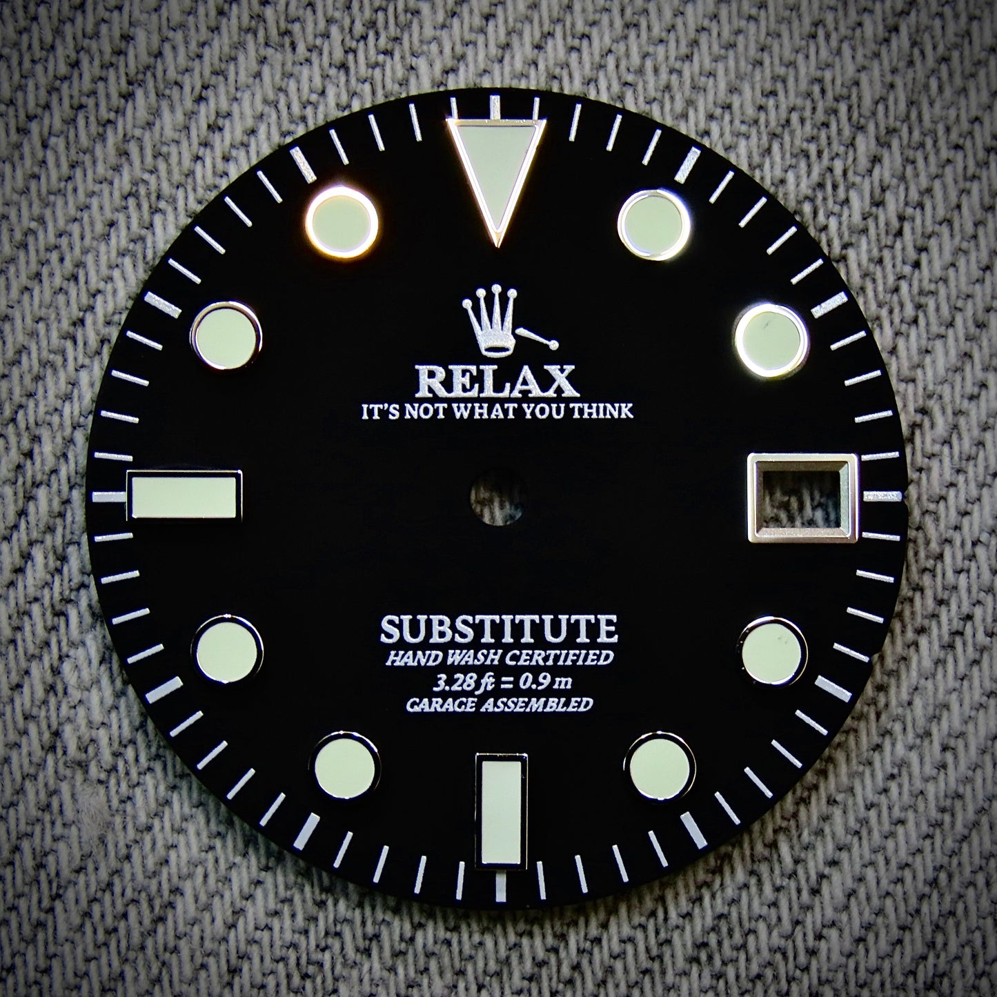 Dial Maker - NH34 GMT  Matte Black  Relax Dial