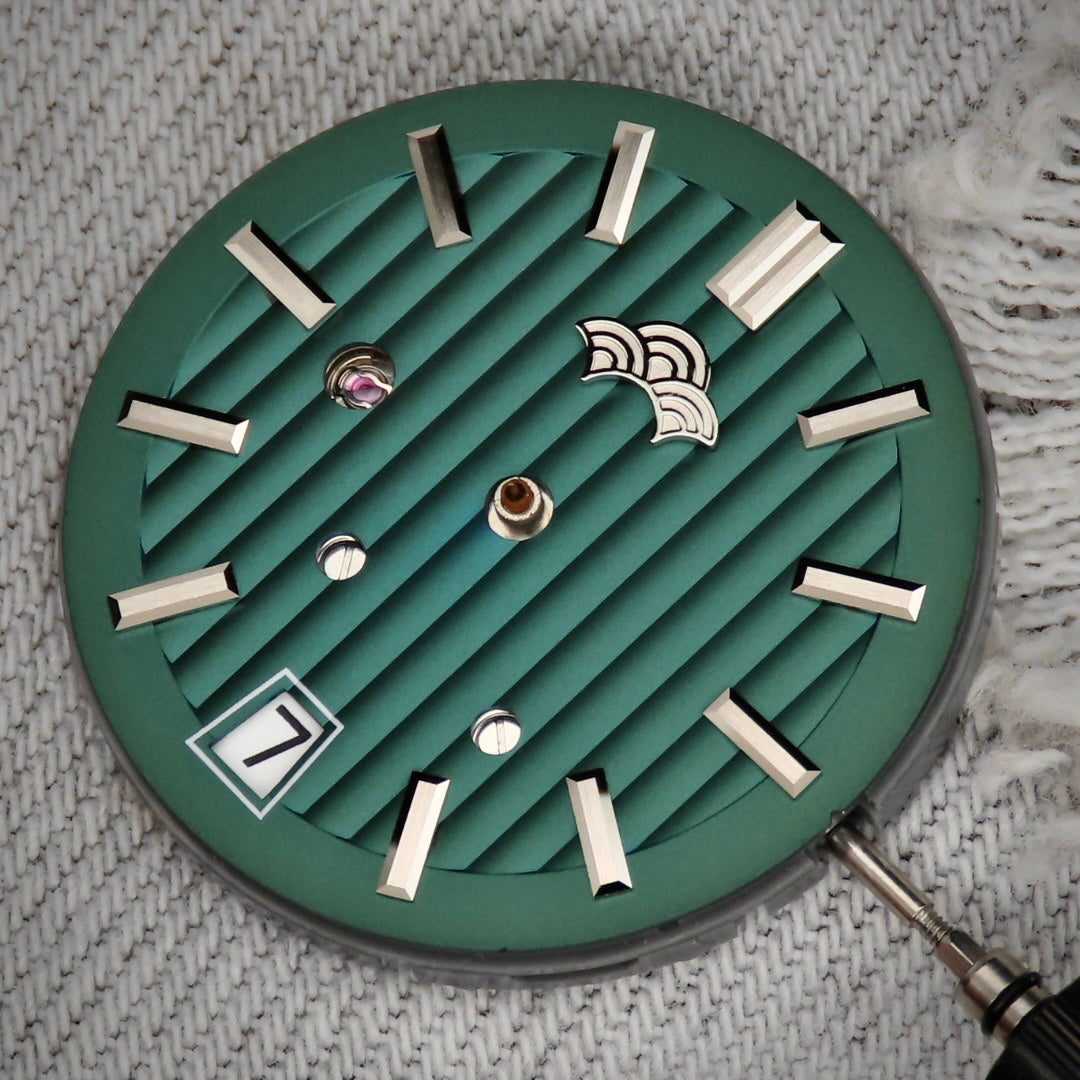 Dial Maker -Plated Green Geneva stripes Dial For Seiko Mod