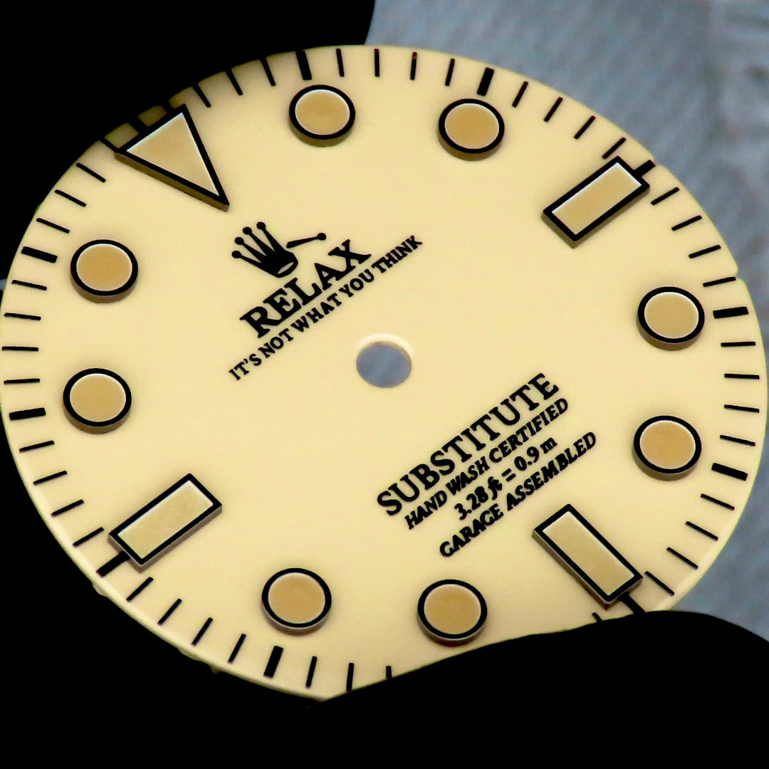 Dial Maker - Cream / khaki Enamel Relax Dial (No Date)