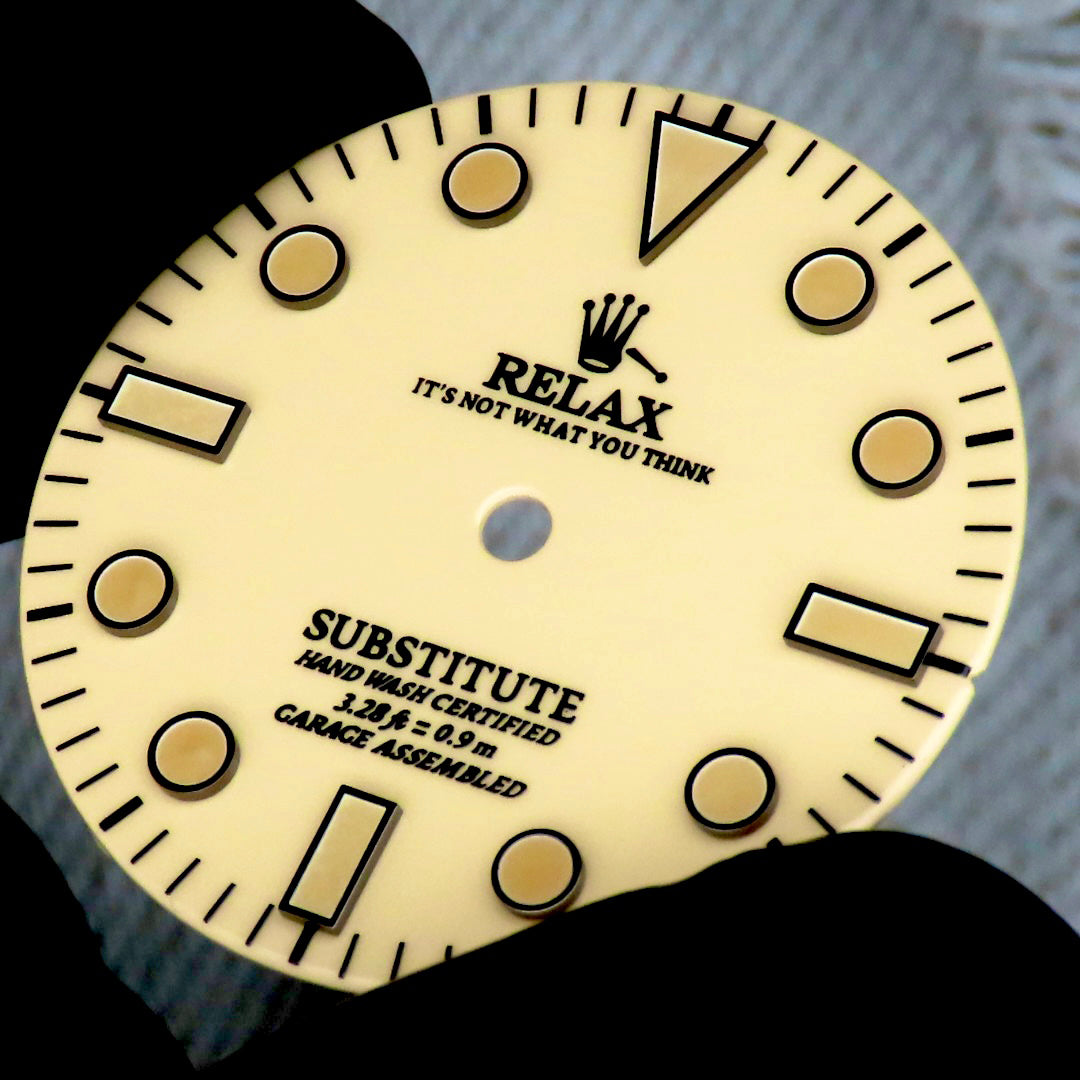Dial Maker - Cream / khaki Enamel Relax Dial (No Date)