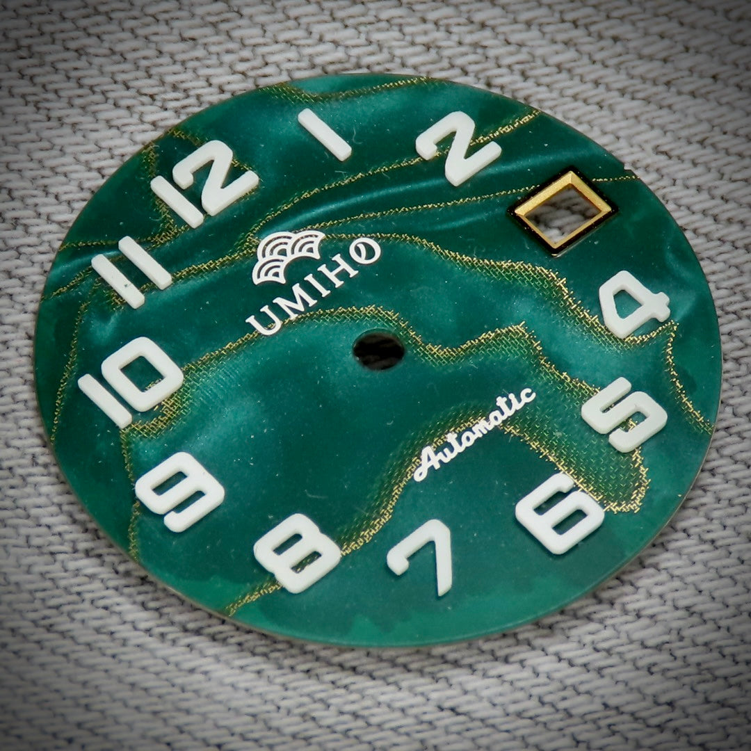 Dial Maker -  Green Pearlescent Resin Dial with Metallic Veining BGW9 Lume