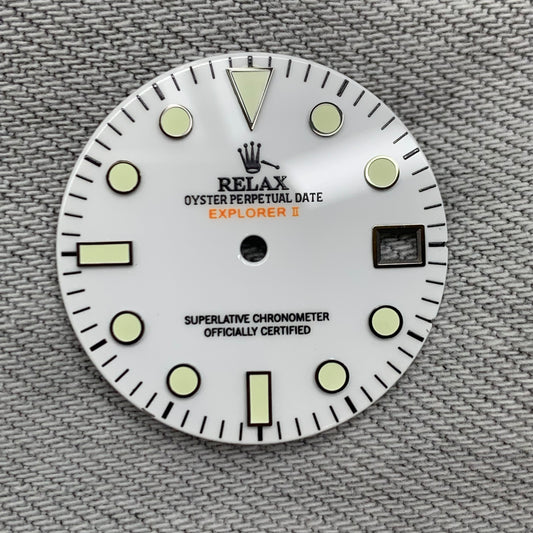 Dial Maker -White Enamel Explorer II Relax Dial for seiko mod NH34