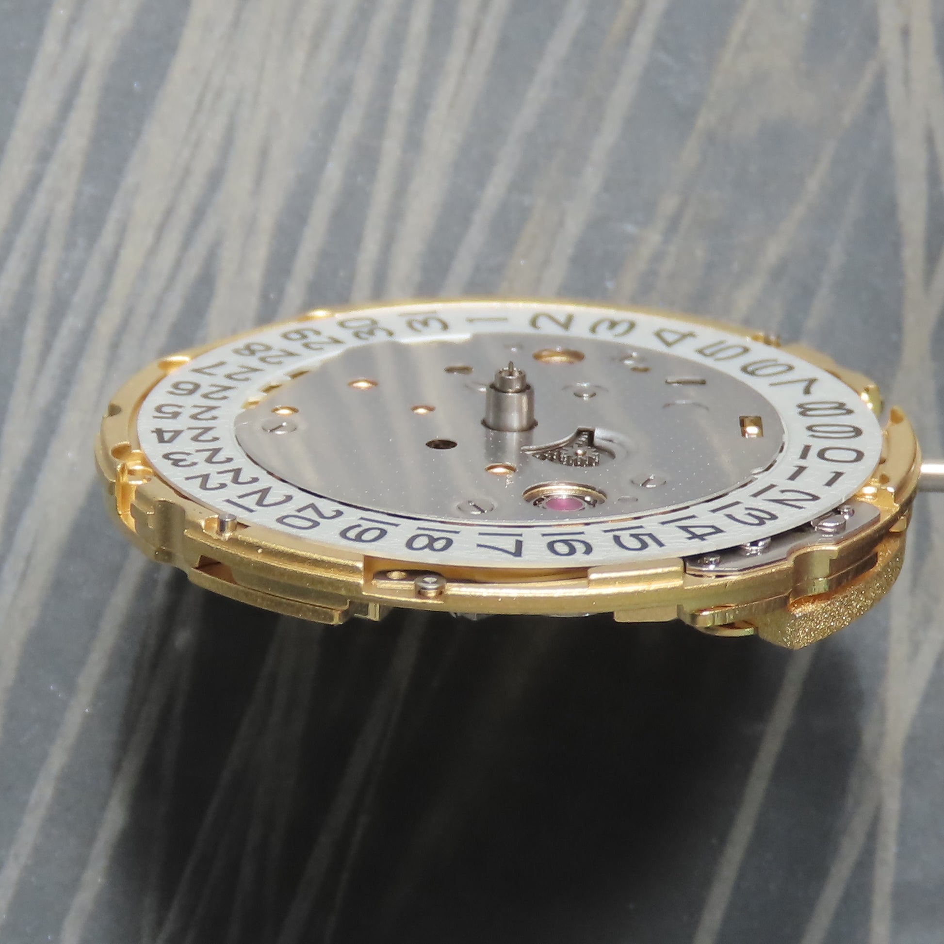 Japan Made Miyota 9015 ultra-thin premium Automatic Movement (Gold color)